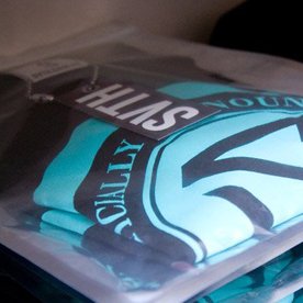 Custom Polybag Packaging for Apparel